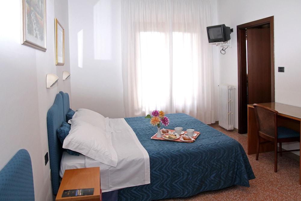 Family Hotel Como Rivisondoli Εξωτερικό φωτογραφία