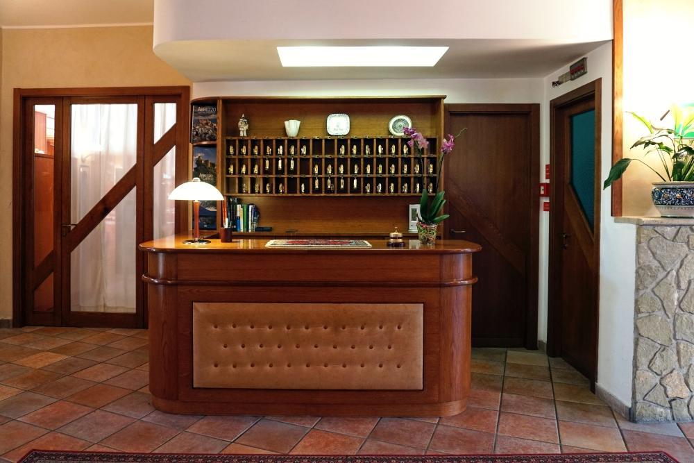 Family Hotel Como Rivisondoli Εξωτερικό φωτογραφία